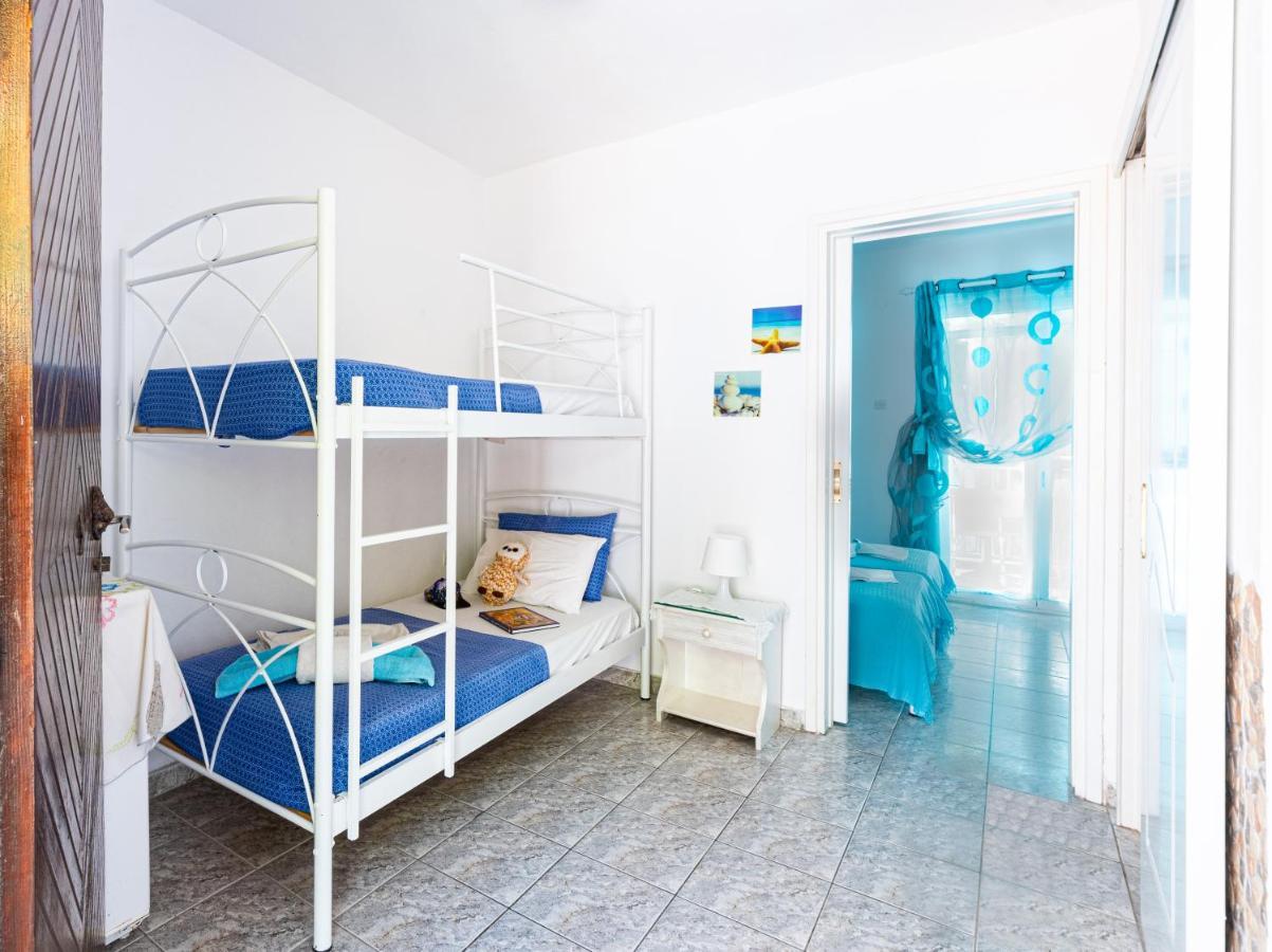 Lions Apartments Poros Town Luaran gambar